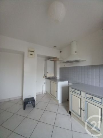 Location Appartement 4 pièces 90m² CHERBOURG-EN-COTENTIN 50100 - Photo 4