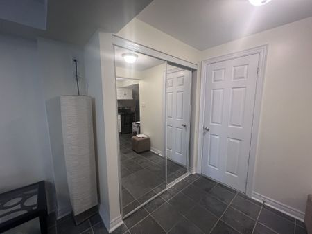 For Lease - 32 Four Seasons Crescent Unit# Walkout BASEMENT, Newmarket, Ontario - Photo 5