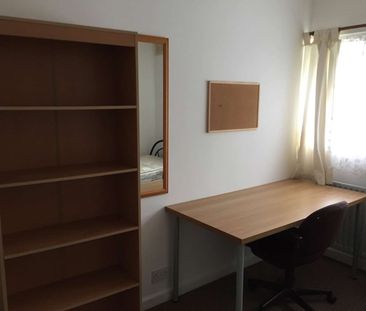 Kirby Corner Road Room 3 - Photo 1