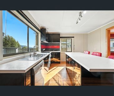 64 Acton Crescent, Goodwood, Tas 7010 - Photo 1