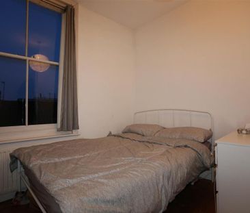 5 bedroom house to rent - Photo 2