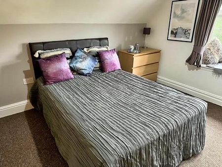 1 Bed - 97 Harehills Lane, Leeds - LS8 4HU - Student - Photo 4