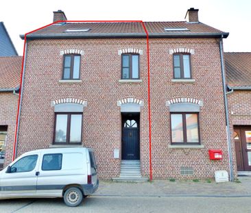 Ruime woning met 3 slpk. en garages in Meldert. - Photo 5