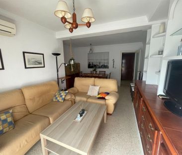 Piso de alquiler en Calle de las Adelfas, 2, El Juncal - Vallealto - Photo 1