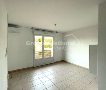 Location Appartement 1 pièce 27m² - Photo 2