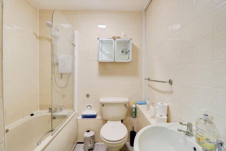 Studio to rent - Photo 4