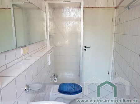 ** Single-Dachgeschosswohnung mit Tageslichtbad und Dusche ** - Photo 4