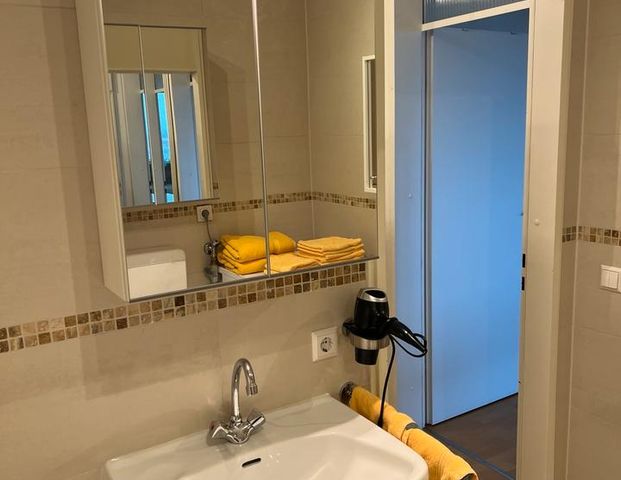 WG Zimmer gesucht ? - Foto 1