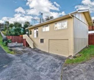 Property Management1/61a Target Rd, Totara Vale - Townhouse for Rent - Photo 1