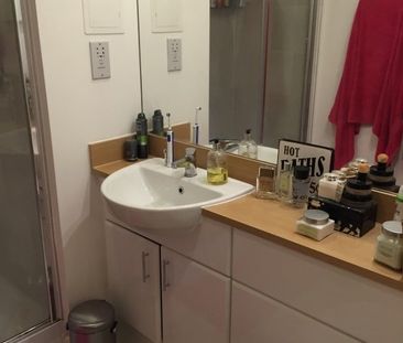 2 Bed Flat, Wonder House, E8 - Photo 2