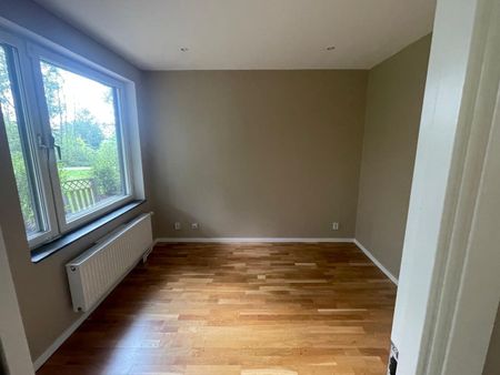 Tussmötevägen, Älvsjö - Foto 2