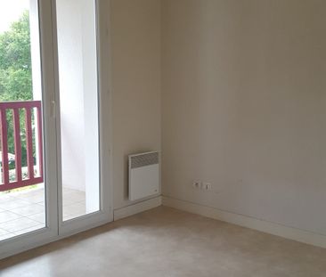 Location Appartement 2 pièces 37m² BOUCAU 64340 - Photo 3