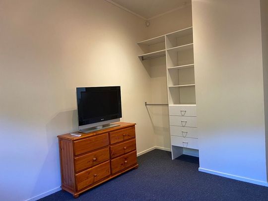 First 2 weeks rent-free! 2-Bedroom Apartment - Photo 1