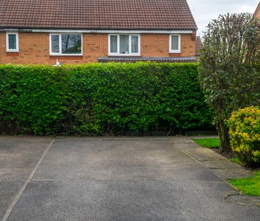 FALCON MEWS MORLEY LEEDS - Photo 3