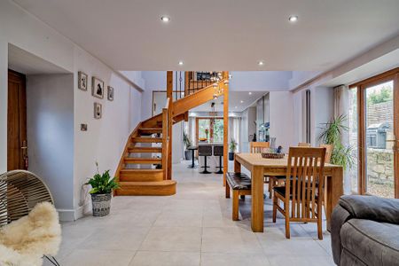 4 bedroom house to rent - Photo 4