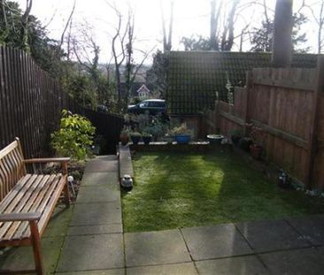 2 bedroom terraced house to rent - Photo 6