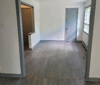 Deux-Montagnes-5 1/2 haut de duplex - Photo 4