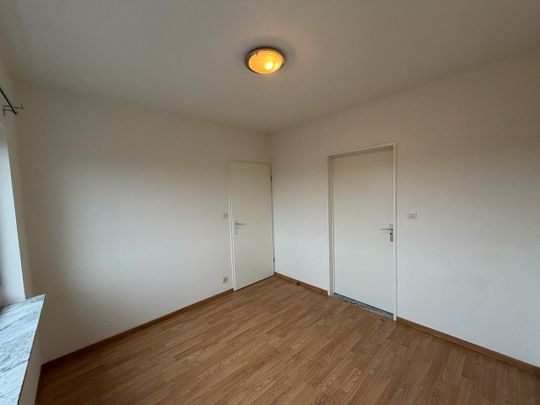 Genk-centrum, Dieplaan 29 bus 28 - Gezellig appartement met 1 slaapkamer (47 m2) en kelderberging. - Photo 1