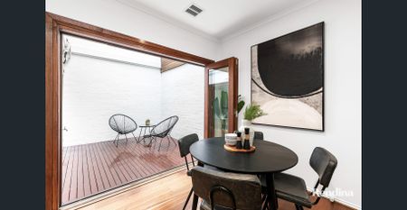 Alfresco Style, Prized Pocket - Photo 2