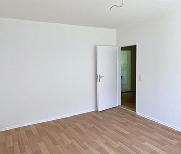 + 2 Zimmer - Großer Balkon + - Foto 1