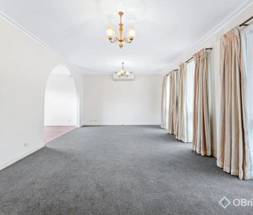 1 McMurtry Way, Frankston VIC 3199 - Photo 3