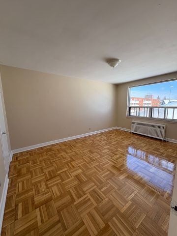 For Lease - 2135 Avenue Road Unit# 313, Toronto, Ontario - Photo 3