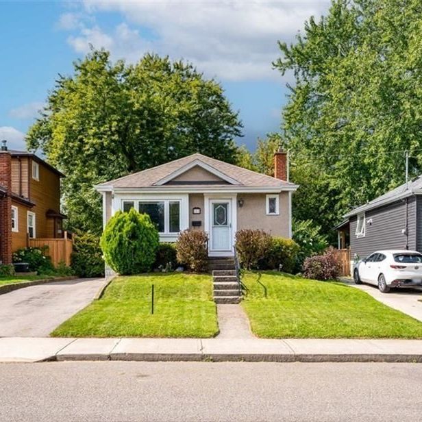 For Lease - 212 East 21st Street, Hamilton, Ontario - Photo 1