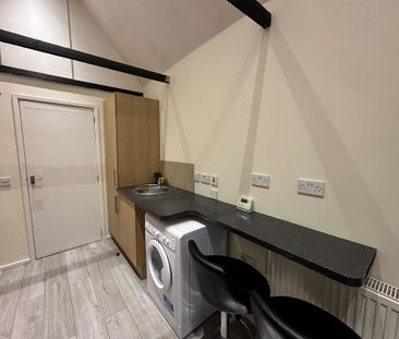 Studio to rent - Photo 5