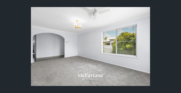 Welcome to 19 Maud Street! - Photo 1