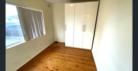 NICE UNIT QUIET STREET - Photo 2