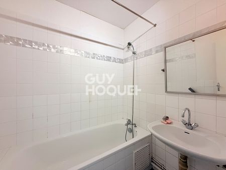 Location Appartement 1 pièce 31m² - Photo 2
