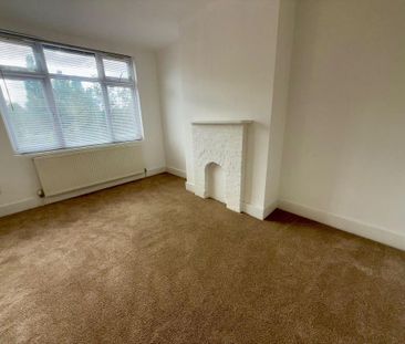 3 bedroom link detached house to rent - Photo 2