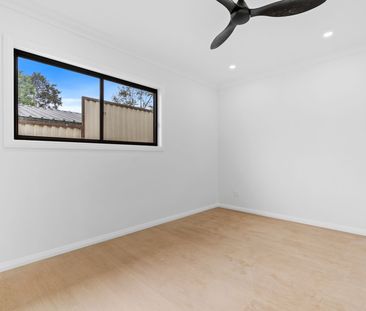 Brand New! - Photo 2