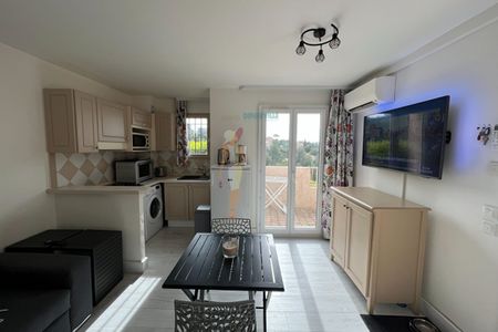 A LOUER : APPARTEMENT T2 - LOCATION HIVERNALE du 04/10/2025 JUS - Photo 5