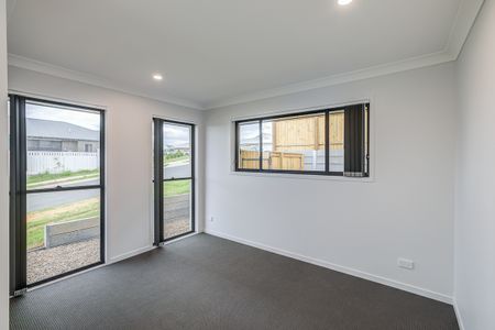 Brand New Family Home! - Photo 4