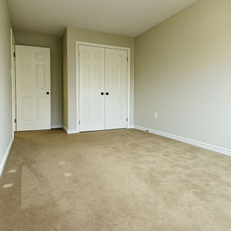 For Lease - 6 Upper Mercer Street Unit# B6, Kitchener, Ontario - Photo 5