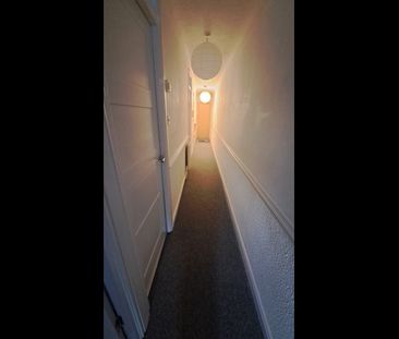 Room in a Shared Flat, Exeter Court, M20 - Photo 6