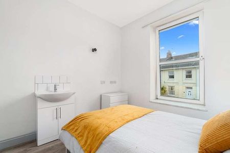 North Road East, Stonehouse, Plymouth, PL1 - Photo 2