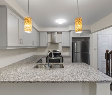 For Lease - 122 Christopher Road, Oakville, Ontario - Photo 1