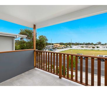 1/33 Collingwood Road, Birkdale, QLD 4159 - Photo 6