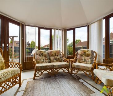 Orchid Close, Brizlincote Valley, Stapenhill, Burton Upon Trent DE1... - Photo 1