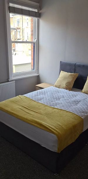 Newtown Street (2 Bed) - Photo 1