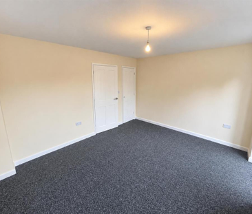 2 bedroom semi-detached house to rent - Photo 3