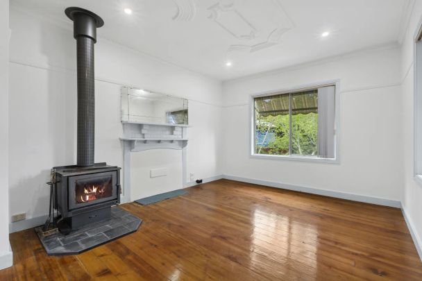 Three Bedroom Home centrally located - Photo 1