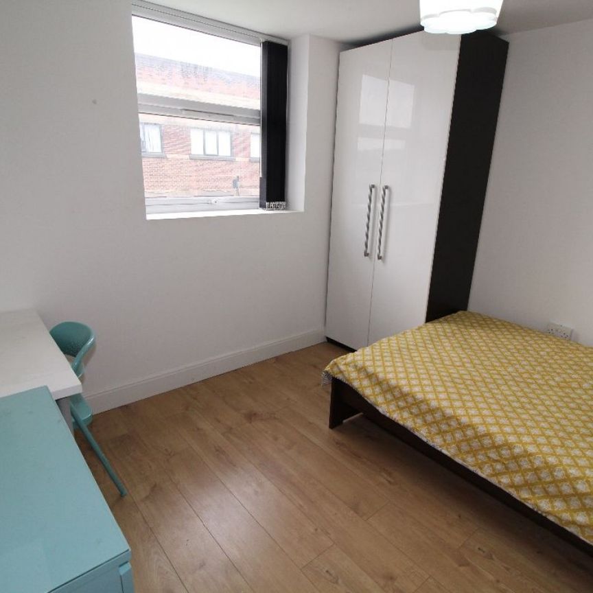 Fylde Road, Flat 02, PRESTON, Lancashire PR1 2XP - Photo 1