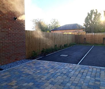 2 bedroom semi-detached house to rent - Photo 1