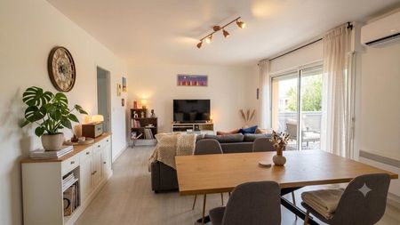 Location / Appartement T3 - Photo 2