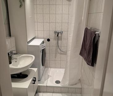 Zwischenmiete - Ruhige 65 qm Wohnung mit Balkon in der Altstadt - Photo 1