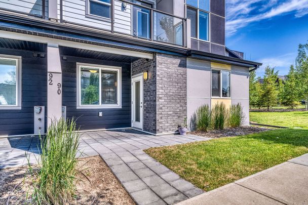 90 Redstone Way Northeast, Calgary - Photo 1