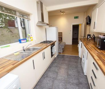 261 Heeley Road - Photo 4